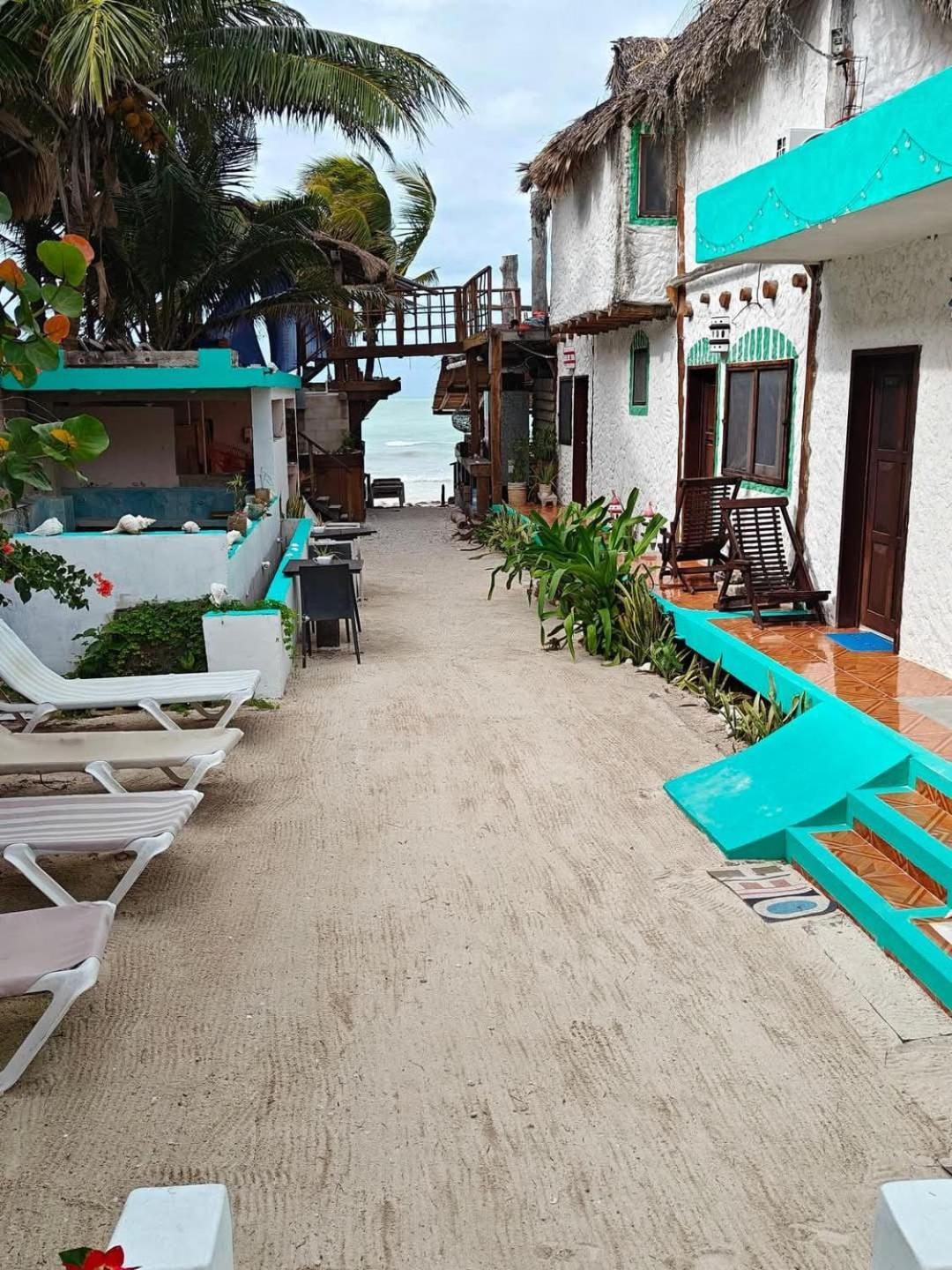 Casa Victor Avila Isola Holbox Esterno foto